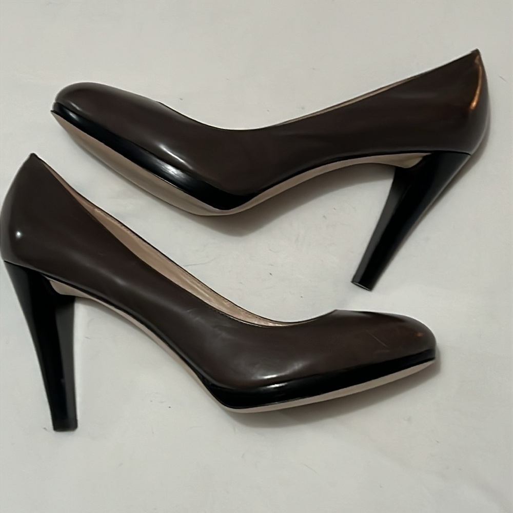 Via Spiga Chocolate Leather Heels - Picture 4 of 9
